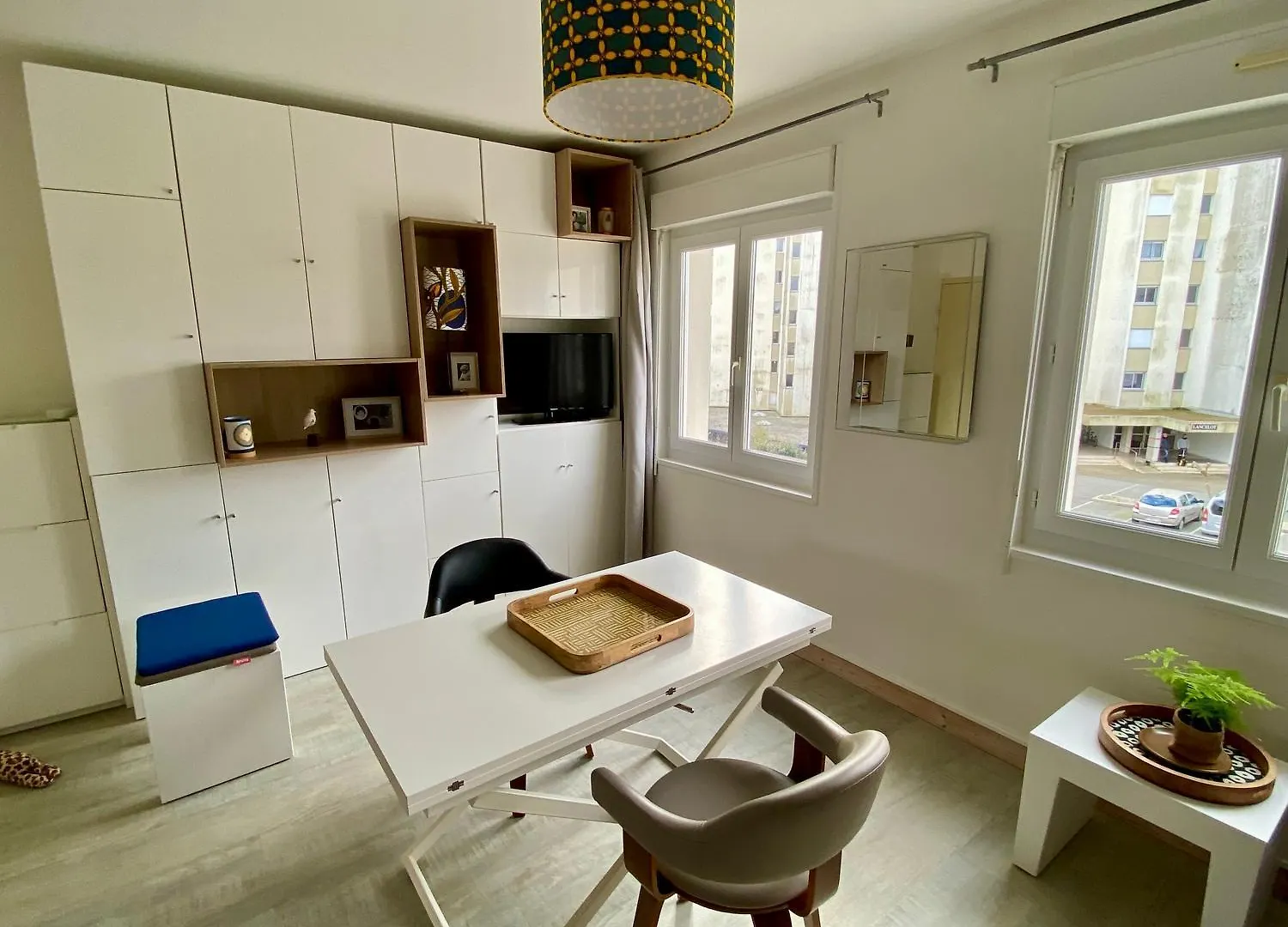 Avril - Appartement Centre Ville Concarneau 0*,  France